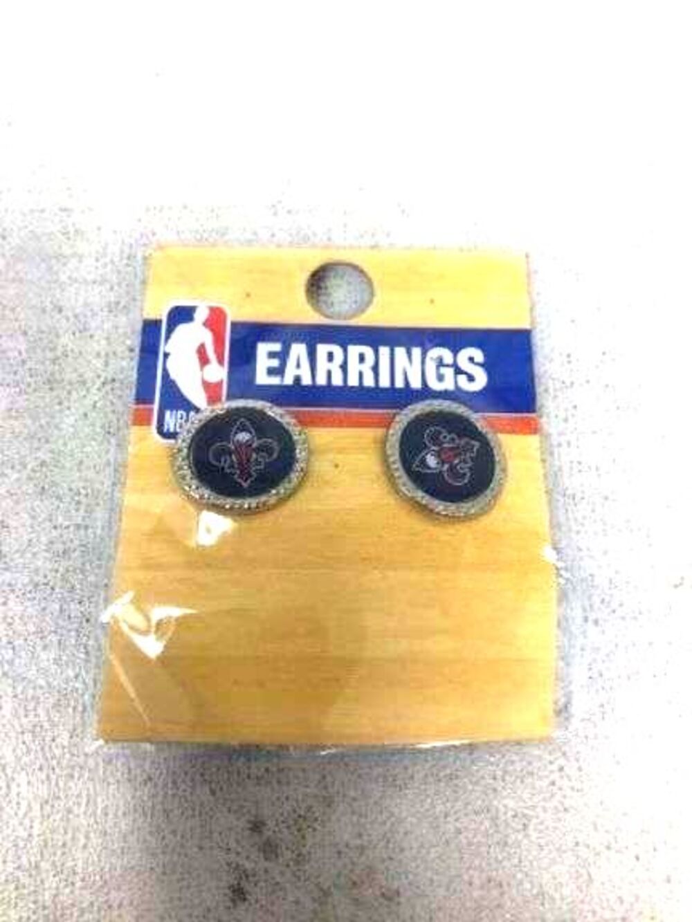 NEW ORLEANS PELICANS EARRINGS JEWELRY CARDED ROUND